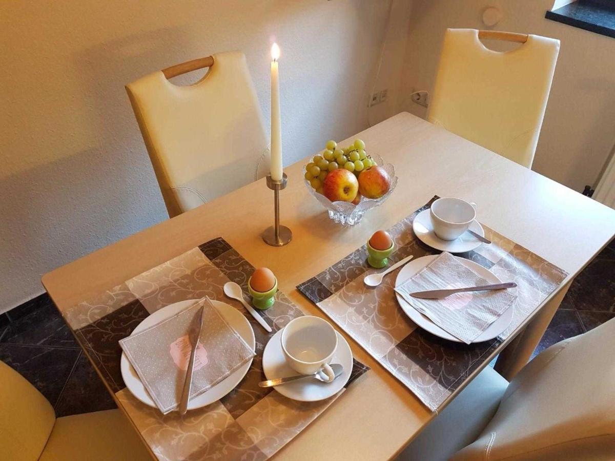 Ferienwohnung Am Stadthafen _ Obje Rostock Extérieur photo